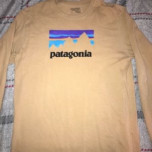 Patagonia long-sleeved tee